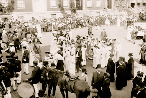 Suffrage Parades in New York City Poster Print