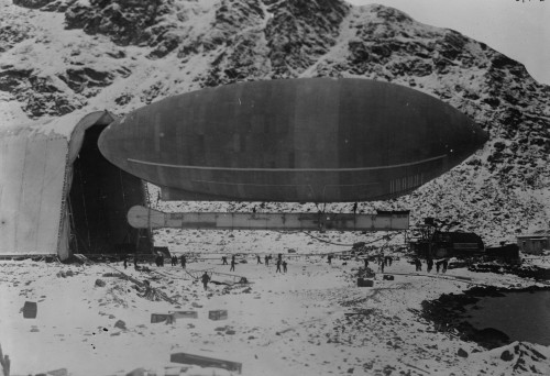 Blimp-Wellman air ship, Spitzbergen Poster Print