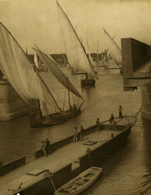 Cairo, the Great Nile Bridge opened for freight boats Poster Print - Item # VARBLL058754081L