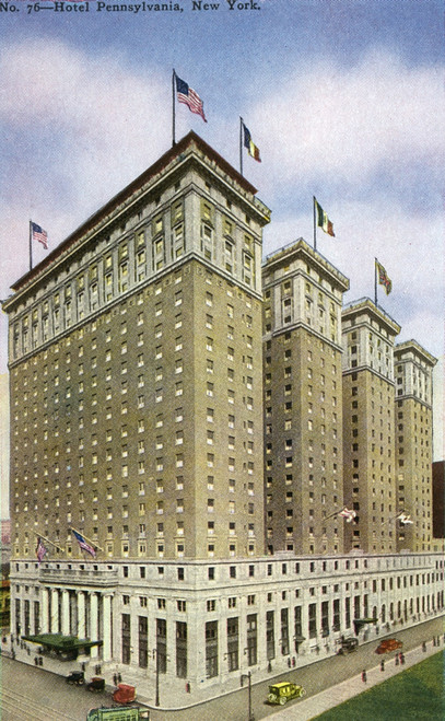 Hotel Pennsylvania  Nyc  Usa Poster Print By Mary Evans / Grenville Collins Postcard Collection - Item # VARMEL11118106