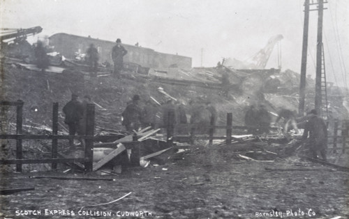 Scotch Express Collision Cudworth Poster Print By The Institution Of Mechanical Engineers / Mary Evans - Item # VARMEL10510184