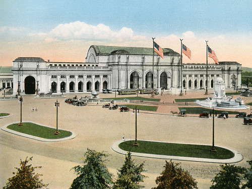 Washington Dc  Usa - Union Station Poster Print By Mary Evans / Grenville Collins Postcard Collection - Item # VARMEL10901955