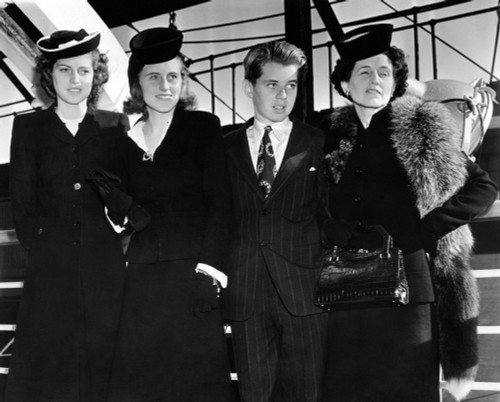Ambassador Joseph Kennedy'S Wife And Three Children Arrive In New York. L-R Eunice History - Item # VAREVCCSUA000CS821