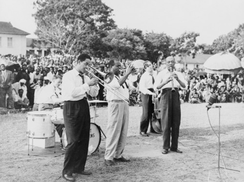 Louis Armstrong History - Item # VAREVCHISL005EC125