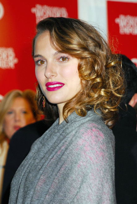 Natalie Portman At Arrivals For Mr. Magorium'S Wonder Emporium Premiere, Dga Director'S Guild Of America Theatre, New York, Ny, November 11, 2007. Photo By Yuki TanakaEverett Collection Celebrity - Item # VAREVC0711NVAQT003