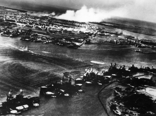 The Japanese Attack On Pearl Harbor History - Item # VAREVCHBDPEHACS004