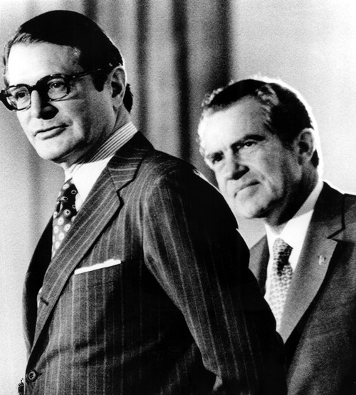 Elliot Richardson Takes Oath As Attorney General As Richard Nixon Watches History - Item # VAREVCPBDELRICS003