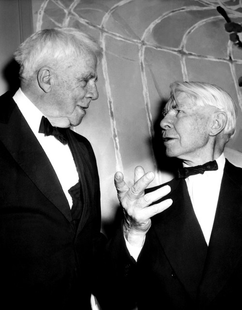Poets Robert Frost And Carl Sandburg Having A Conversation At The Silver Jubilee Dinner Of The Limited Editions Book Club At The Waldorf Astoria Hotel. 51154 History - Item # VAREVCPBDROFRCS001