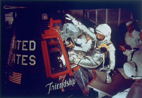 Overall View Of Astronaut John Glenn History - Item # VAREVCHISL010EC205