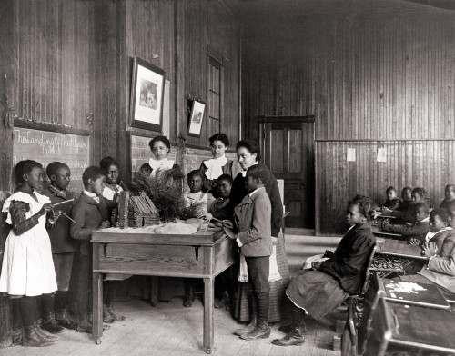African American Children Learning About Thanksgiving History - Item # VAREVCHISL008EC274