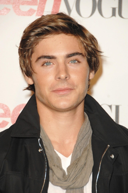 Zac Efron At Arrivals For Young Hollywood 6Th Annual Party Hosted By Teen Vogue, Los Angeles County Museum Of Art, Los Angeles, Ca, September 18, 2008. Photo By Dee CerconeEverett Collection Celebrity - Item # VAREVC0818SPODX024