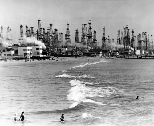 Venice Beach View Of Oil Derricks. Two Months Before It Was A Sand Spit And Salt-Marsh History - Item # VAREVCCSUA001CS706