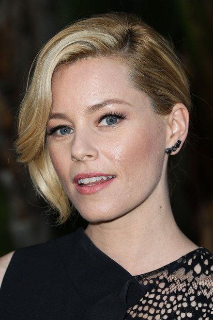 Elizabeth Banks At Arrivals For Resident Advisors Premiere, Sherry Lansing Screening Room At Paramount Pictures Studio, Los Angeles, Ca March 31, 2015. Photo By Xavier CollinEverett Collection Celebrity - Item # VAREVC1531H05XZ001