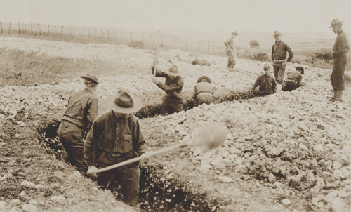 U.S. Marines In France Digging A Trench During Training In France History - Item # VAREVCHISL043EC333