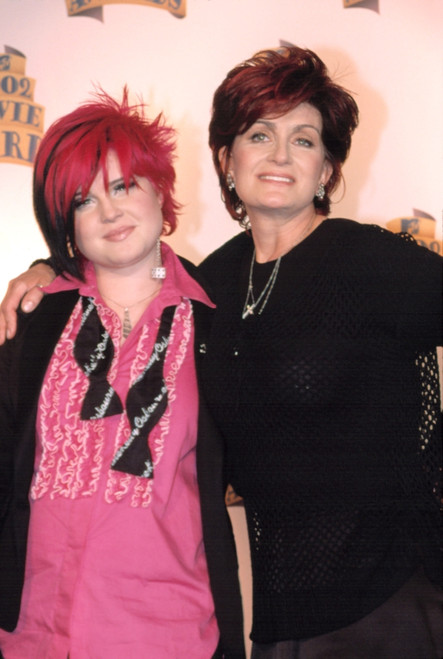 Kelly And Sharon Osbourne At The Mtv Movie Awards, 612002, La, Ca, By Robert Hepler. Celebrity - Item # VAREVCPSDKEOSHR002
