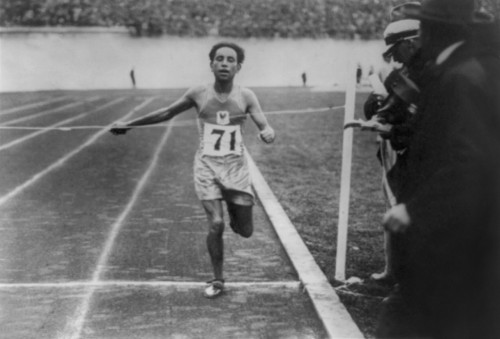 El Quafi Of South Africa Winning The Olympic Marathon For France History - Item # VAREVCHISL041EC156