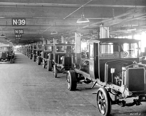 General Motors-Gm'S Chassis Assembly Dept. History - Item # VAREVCHBDGEMOCL001