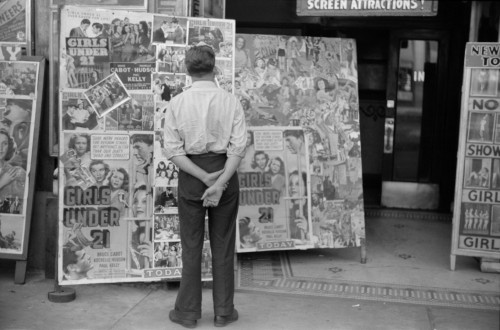 Movie Theater Showing The 1940 Film History - Item # VAREVCHISL035EC927