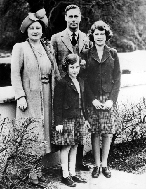 The Royal Family History - Item # VAREVCPBDQUMOCS004