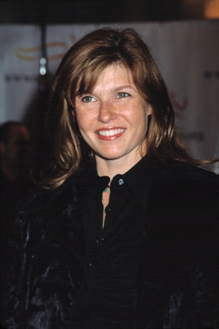 Connie Britton At Premiere Of The Shipping News, Ny 12172001, By Cj Contino Celebrity - Item # VAREVCPSDCOBRCJ001