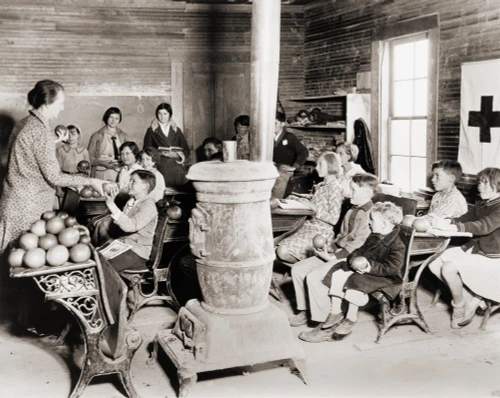 Students In A One-Room School Near Sunflower History - Item # VAREVCHISL019EC191