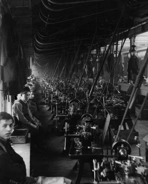 Cadillac Motor Company History - Item # VAREVCSBDFACTCS006