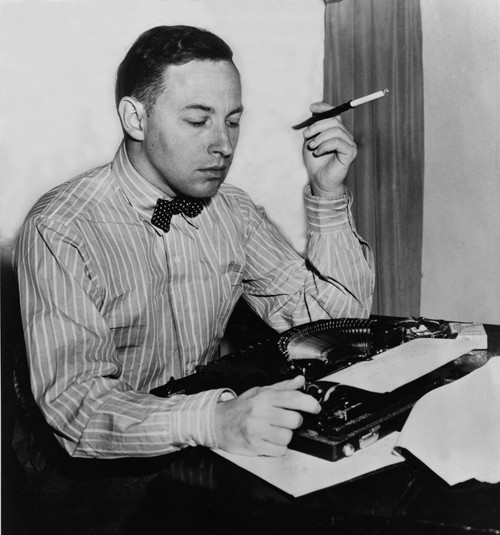 Tennessee Williams American Playwright Had His First Major Success With The Glass Menagerie. 1945 Photo. History - Item # VAREVCHISL005EC030