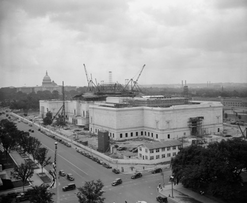 Construction Of National Gallery Of Art History - Item # VAREVCHISL035EC885