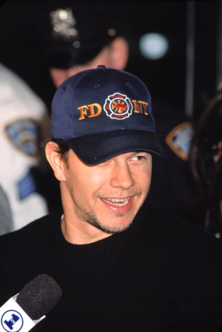 Mark Wahlberg At The Vh1 Vogue Fashion Awards, Nyc, 101901, By Cj Contino. Celebrity - Item # VAREVCPSDMAWACJ001