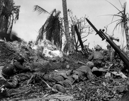 U.S. Marines Use Flame Throwers Against A Japanese Block House On Kwajalein Island History - Item # VAREVCHISL036EC563