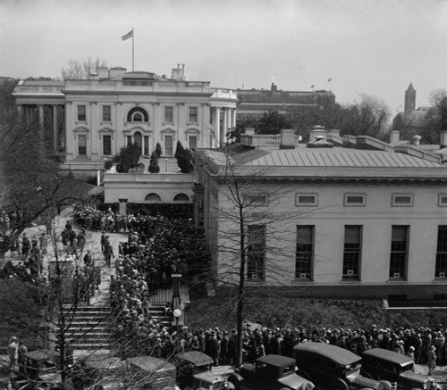 Crowds At The White House For Admission To The Easter Celebration History - Item # VAREVCHISL041EC076