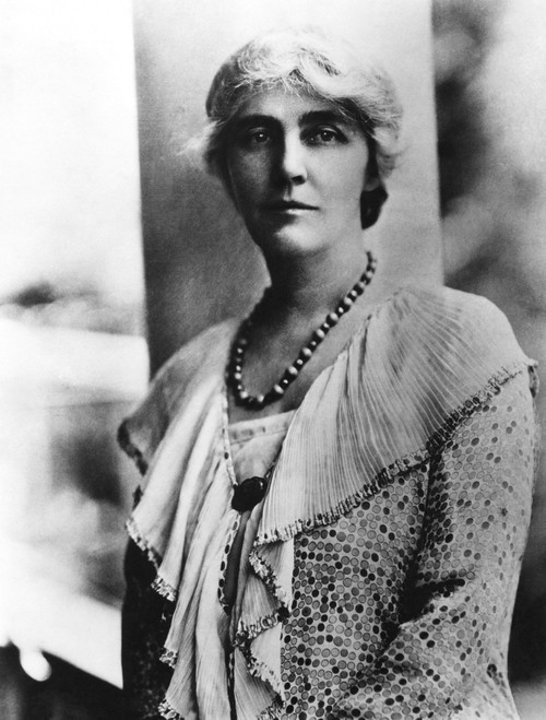 Future First Lady Lou Henry Hoover History - Item # VAREVCPBDHEHOEC076