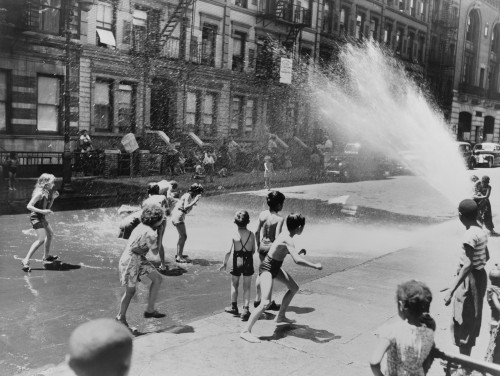 Children Escape The Heat Of The East Side By Opening A Fire Hydrant. New York City History - Item # VAREVCHISL038EC418