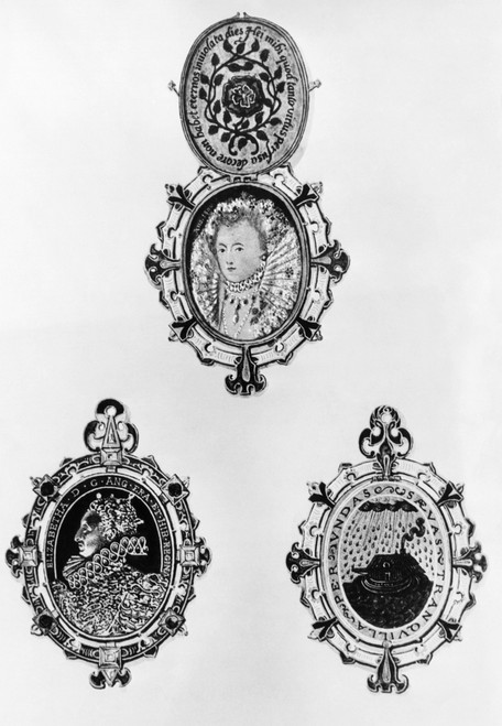 The Armada Jewel History - Item # VAREVCHBDCRJEEC002