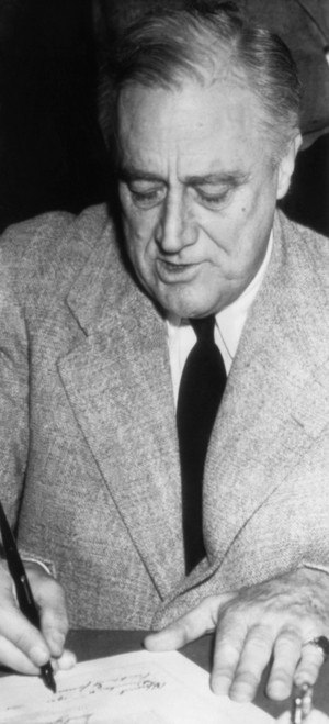 President Franklin D. Roosevelt History - Item # VAREVCHBDFRROEC118