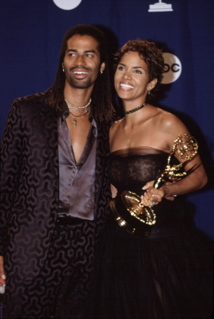 Halle Berry And Fiance Eric Benet At Emmy Awards, La, Ca 91000, By Robert Hepler Celebrity - Item # VAREVCPSDHABEHR013