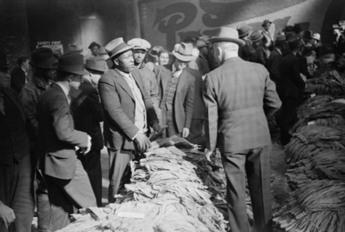 African American Farmer Negotiating At A Tobacco Auction History - Item # VAREVCHISL035EC755