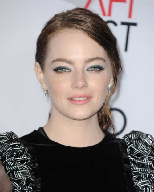 Emma Stone At Arrivals For La La Land Gala Premiere At Afi Fest 2016 Presented By Audi, Tcl Chinese 6 Theatres, Los Angeles, Ca November 15, 2016. Photo By Dee CerconeEverett Collection Celebrity - Item # VAREVC1615N07DX001