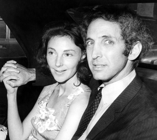 Pentagon Papers Defendant Daniel Ellsberg And Wife Patricia After Press Conference. Boston History - Item # VAREVCPBDDAELCS007