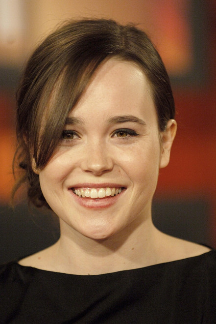 Ellen Page At Arrivals For The Broadcast Film Critics Association 13Th Annual Critics' Choice Awards, Santa Monica Civic Auditorium, Los Angeles, Ca, January 07, 2008. Photo By Jared MilgrimEverett Collection Celebrity - Item # VAREVC0807JABMQ022