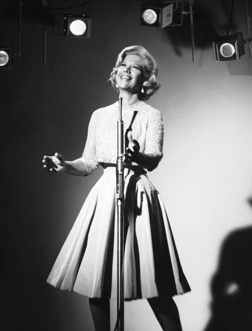 Dinah Shore Portrait - Item # VAREVCPBDDISHEC103