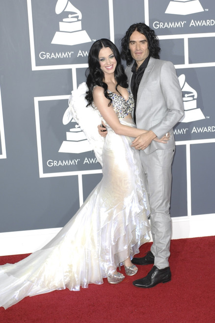 Katy Perry, Russell Brand At Arrivals For The 53Rd Annual Grammy Awards, Staples Center, Los Angeles, Ca February 13, 2011. Photo By Elizabeth GoodenoughEverett Collection Celebrity - Item # VAREVC1113F07UH029