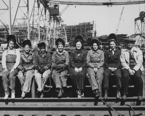 Women Welders Of Ingalls Shipbuilding Corp. History - Item # VAREVCHISL036EC826