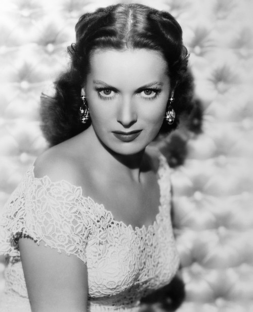 Maureen O'Hara Portrait - Item # VAREVCPBDMAOHEC087