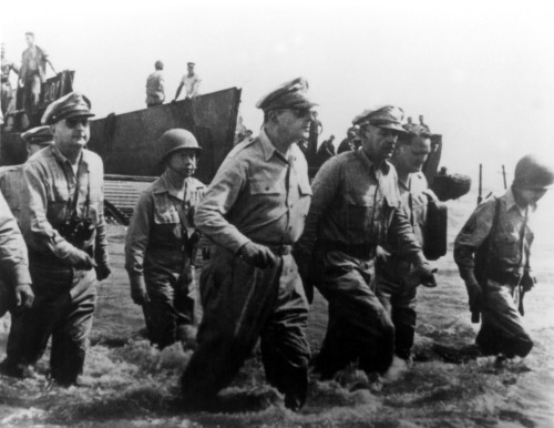 General Douglas Macarthur Returns To Leyte History - Item # VAREVCPBDDOMAEC001