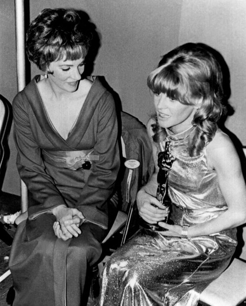 1965 Former Winner Julie Andrews Congratulates Best Actress Julie Christie [Darling] Backstage History - Item # VAREVCSBDOSPIEC118