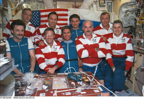 Astronauts And Cosmonauts Aboard Russia'S Mir Space Station. Russians Are Wearing Blue History - Item # VAREVCHISL033EC981