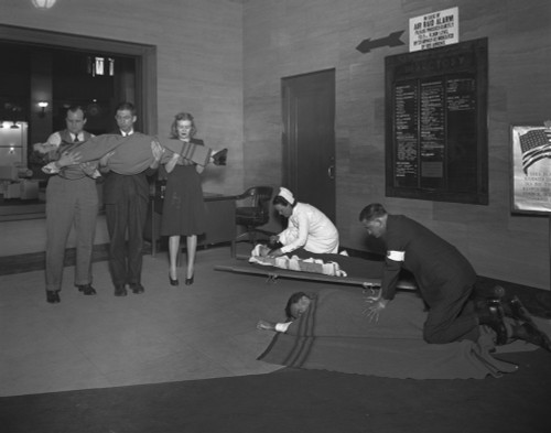 Air Raid Drill In Washington History - Item # VAREVCHISL036EC885