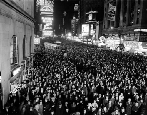 Times Square History - Item # VAREVCHBDTISQCS002