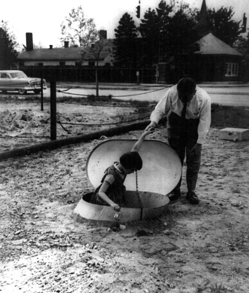 Entrance To An Underground Radioactive Fallout Shelter History - Item # VAREVCHISL006EC106